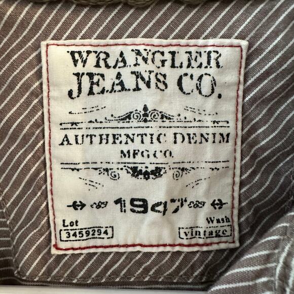 Wrangler Jeans Co Men's Striped Vintage Was Button Up Shirt Large - Picture 4 of 7